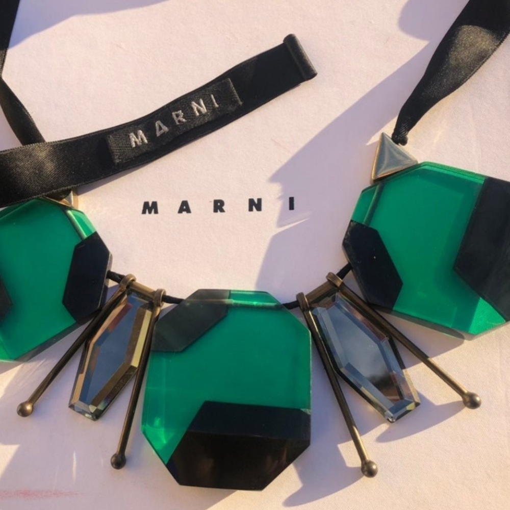 Gorgeous Marni Green Reslin necklace